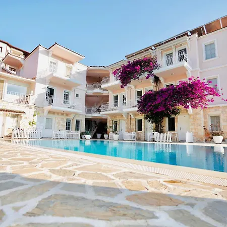 Hotel Club Capa 3*