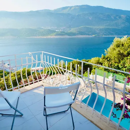 Club Capa Hotel