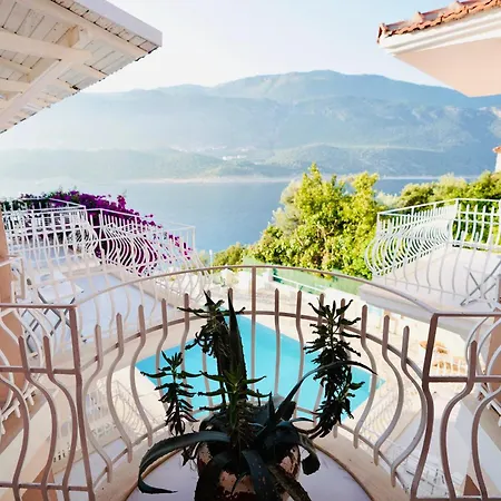 Club Capa Hotel