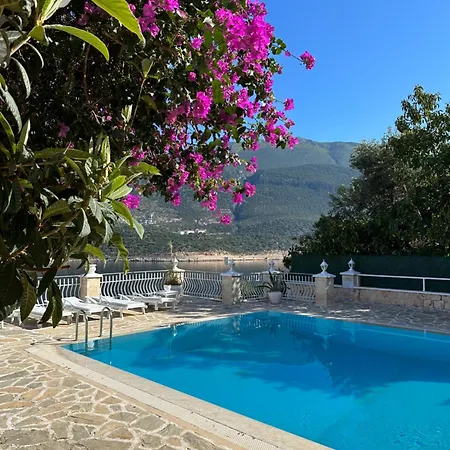 Hotel Club Capa 3*