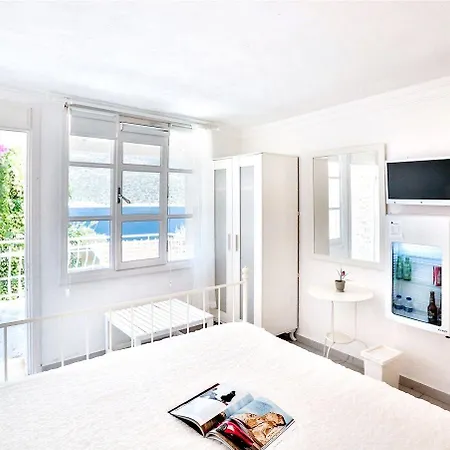 クラブ シャパ ホテル カシュ