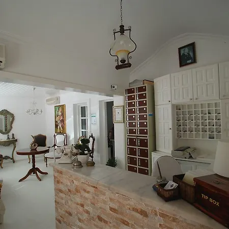 クラブ シャパ ホテル カシュ