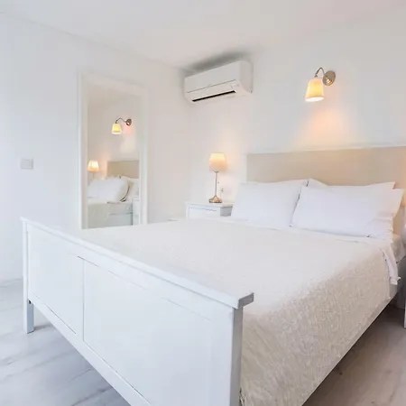 Hotel Club Capa 3*
